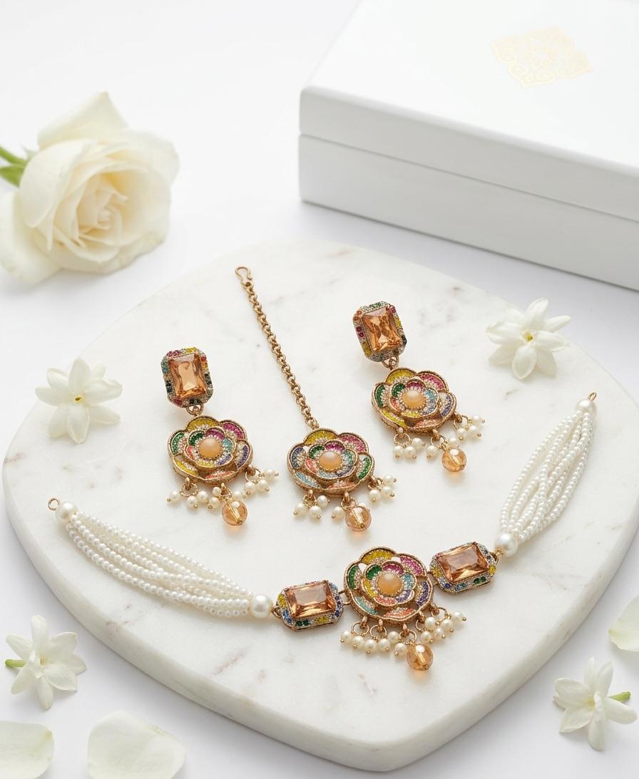 Turkish Pearl Polish Choker Set