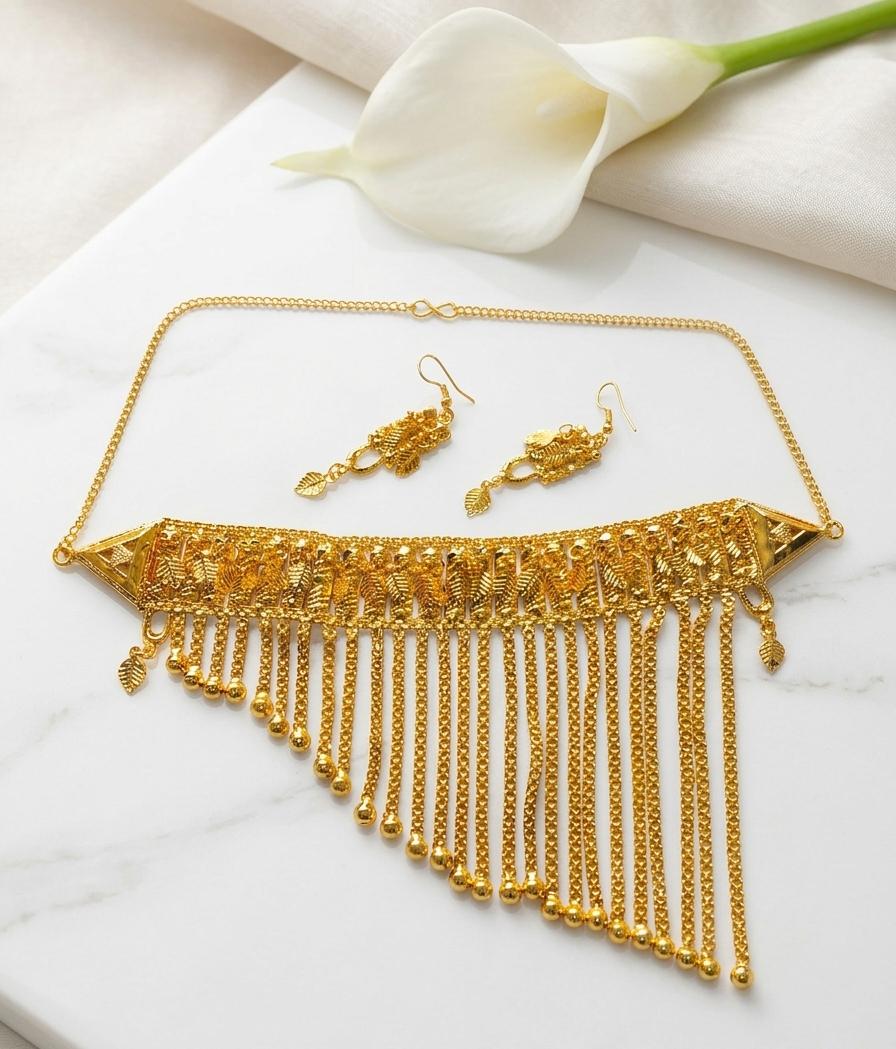 Golden Arabic Necklace