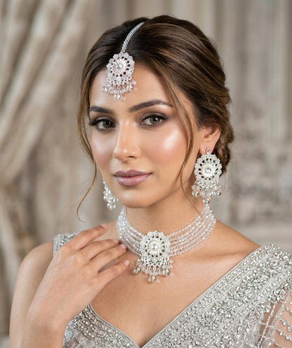 Traditional Beaded Necklace Set With Matching Earrings & Maang Tikka
