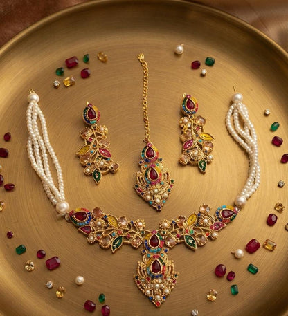 Zarcoon Choker Necklace Set with Earrings & Maang Tikka