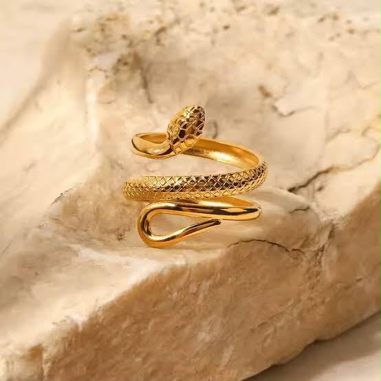 Textured Snake Serpent Ring